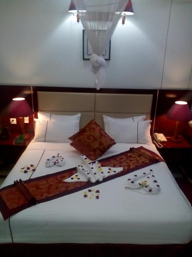 Rahnile Hotel Baher Dar Extérieur photo