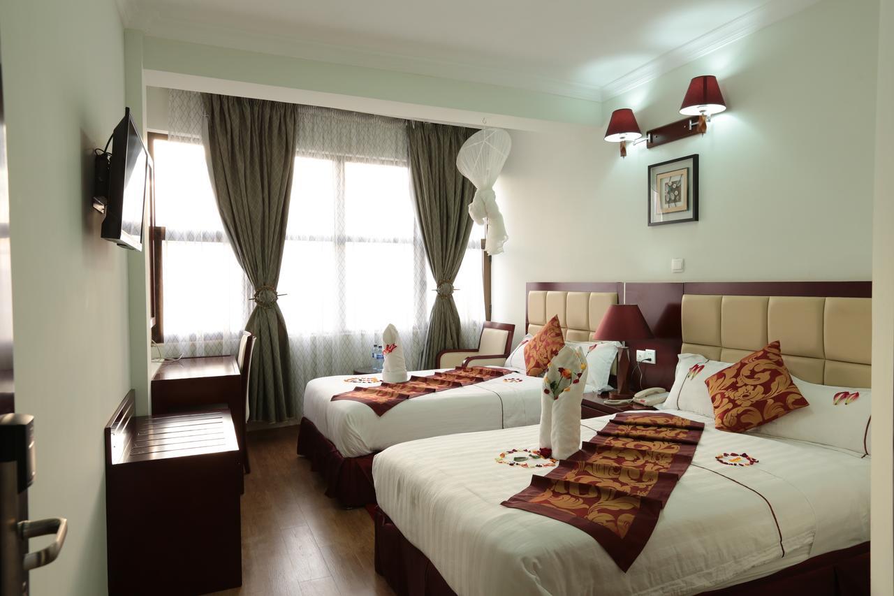 Rahnile Hotel Baher Dar Extérieur photo